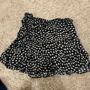 ZARA FLORAL SKIRT SIZE S